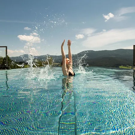 Hotel Sonnenhof Himmelreich Bayerischer Wald Lam